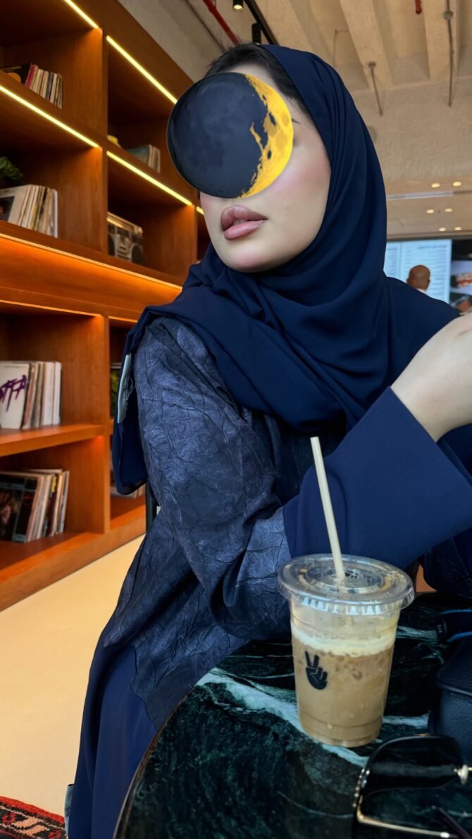 ⁦Half print⁩ - الصورة ⁦2⁩