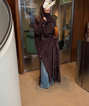 Mocha bisht//
