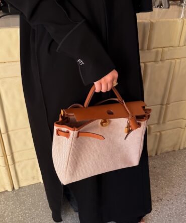 Fit bisht